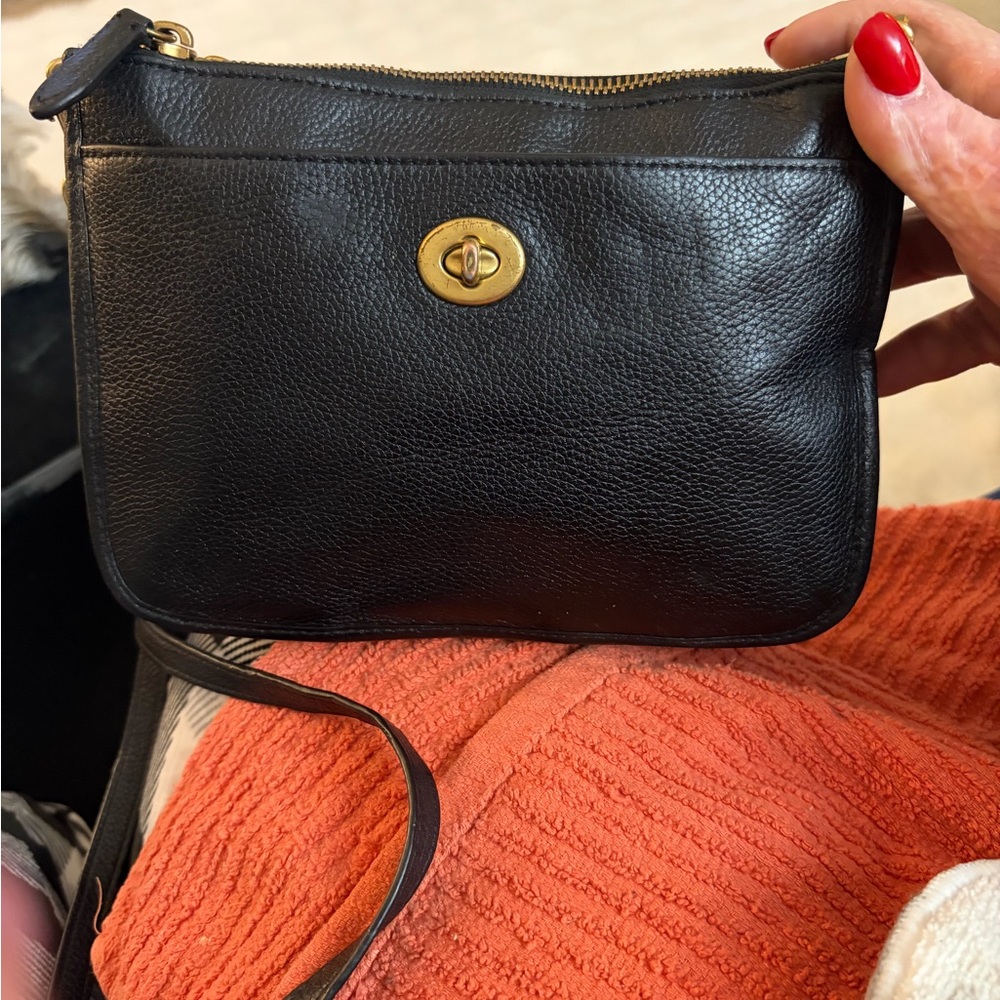 Vintage Coach Black Leather Crossbody Bag